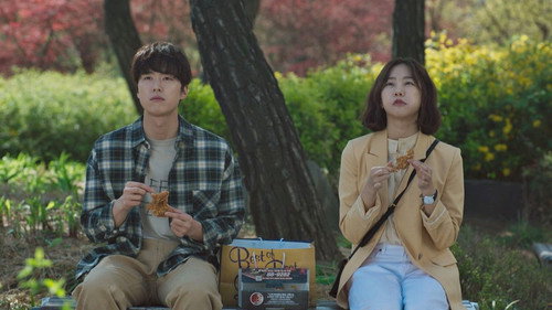Episode 2: If He's a Director, Shouldn't He Have a Girlfriend? The Thing is He Has No Luck^^